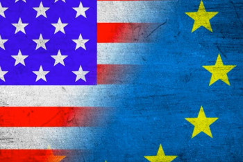 Trumpova cla a požadavky na NATO vyostřují napětí mezi USA a Evropou Trumpova cla a požadavky na NATO vyostřují napětí mezi USA a Evropou